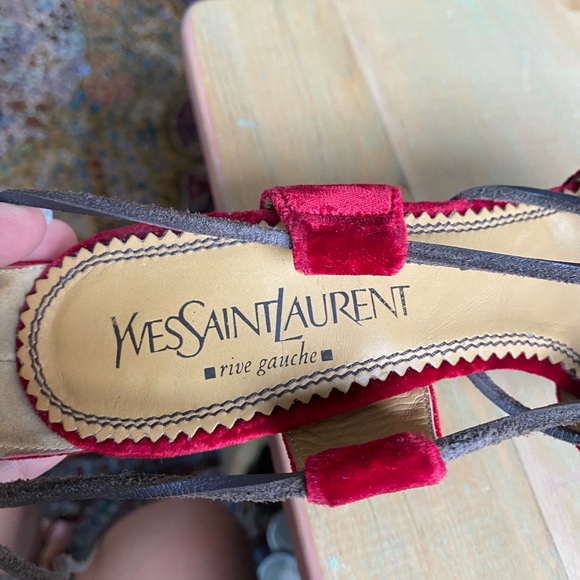 Vintage 70’s YSL red velvet stilettos with leather lace up detail - Picture 2 of 8